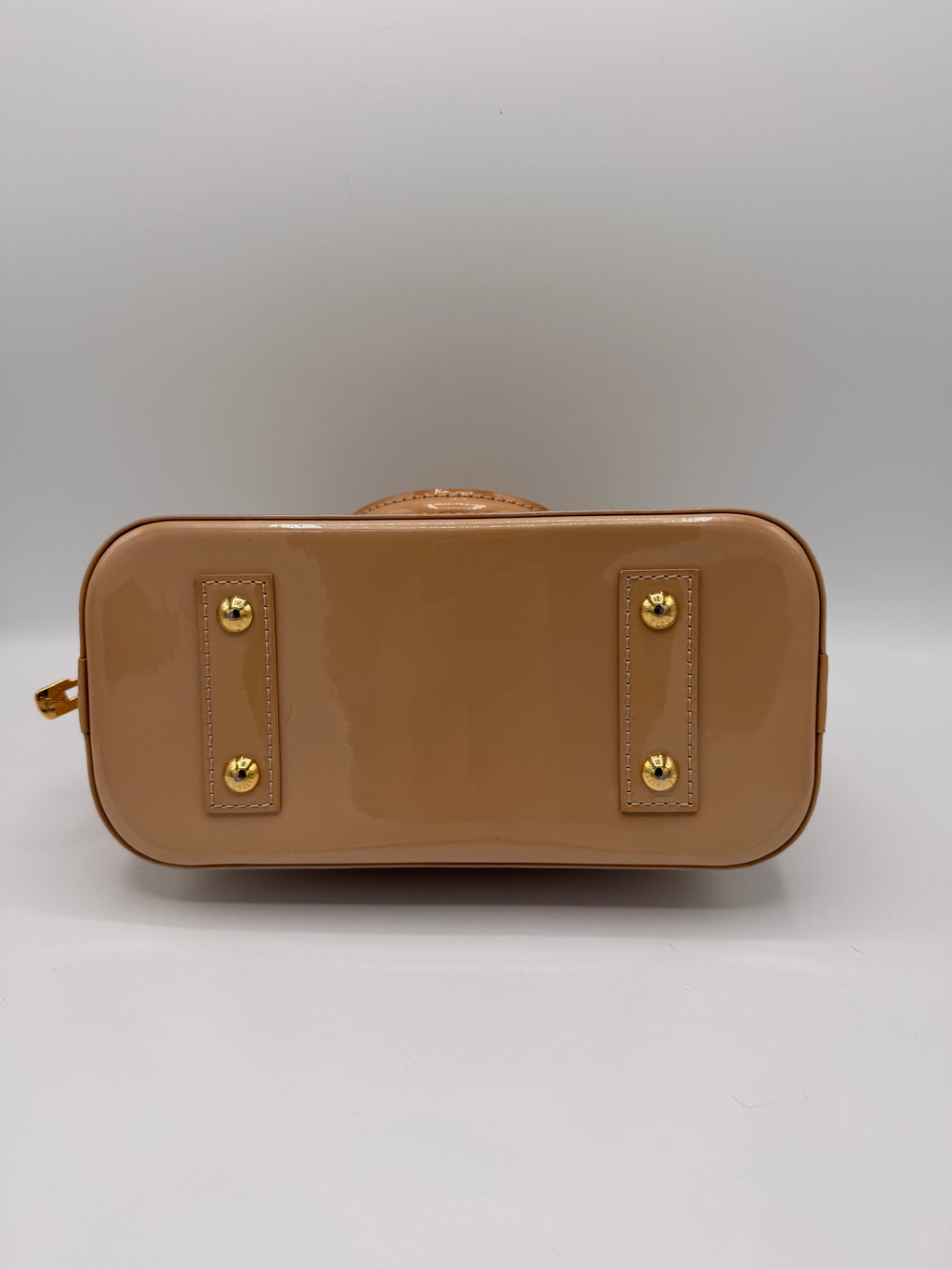 Louis Vuitton Alma BB Monogram Vernis Beige