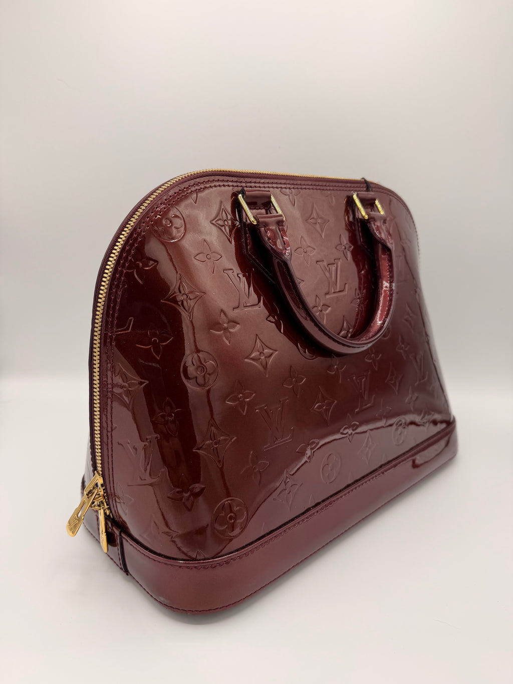 Louis Vuitton Monogram Vernis Alma [PM] in Amarante | Authenticated
