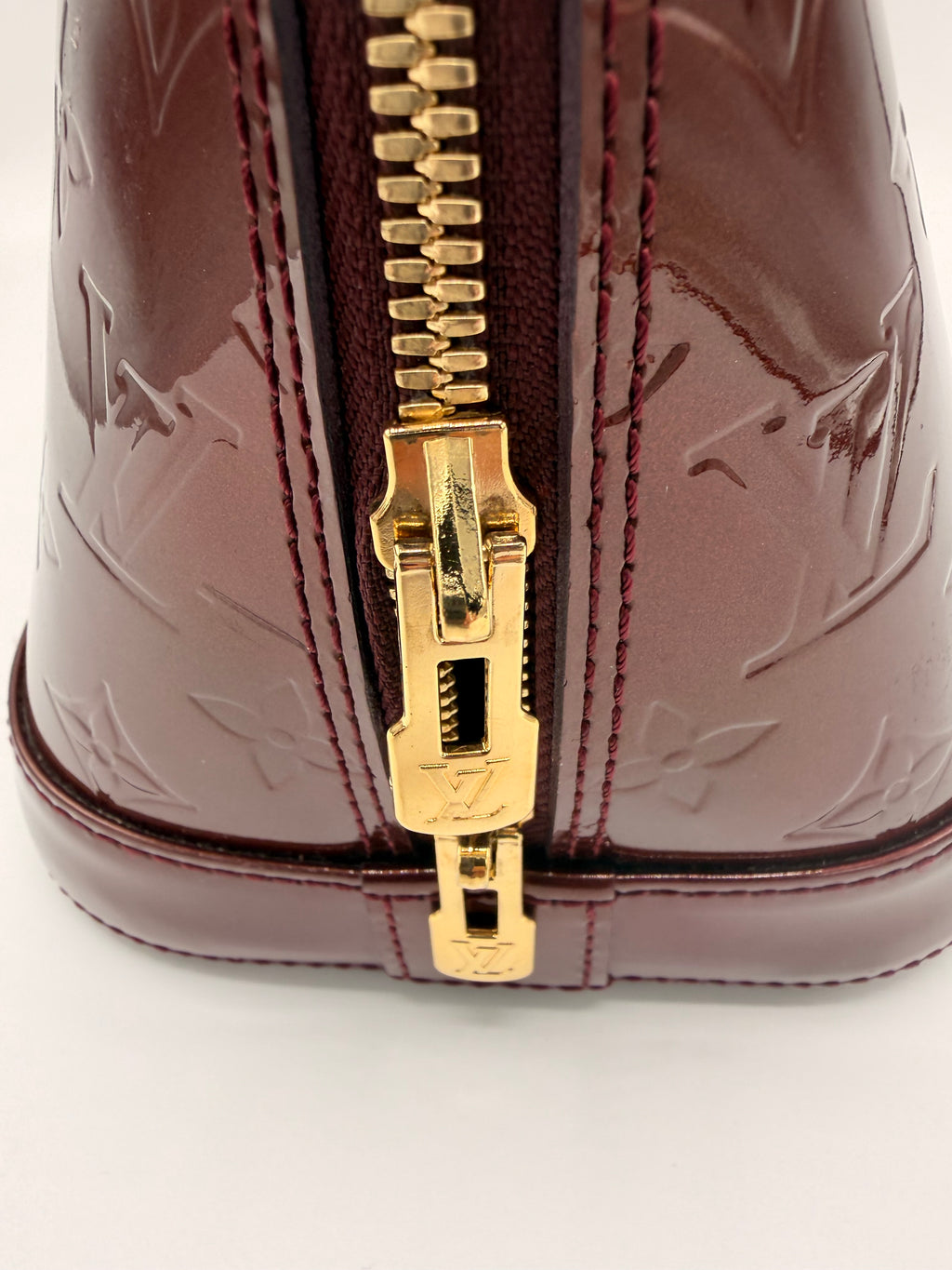 Louis Vuitton Monogram Vernis Alma [PM] in Amarante | Authenticated