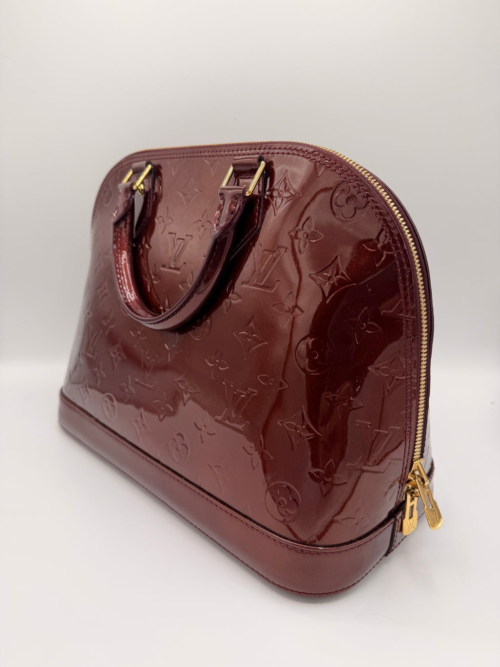 Louis Vuitton Monogram Vernis Alma [PM] in Amarante | Authenticated