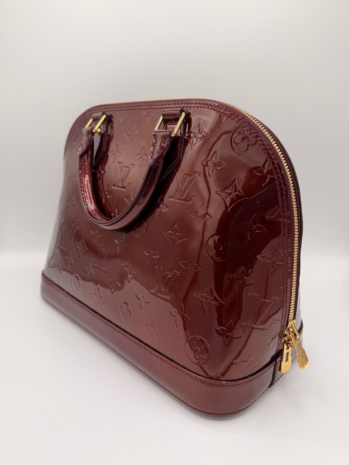 Louis Vuitton Monogram Vernis Alma [PM] in Amarante | Authenticated