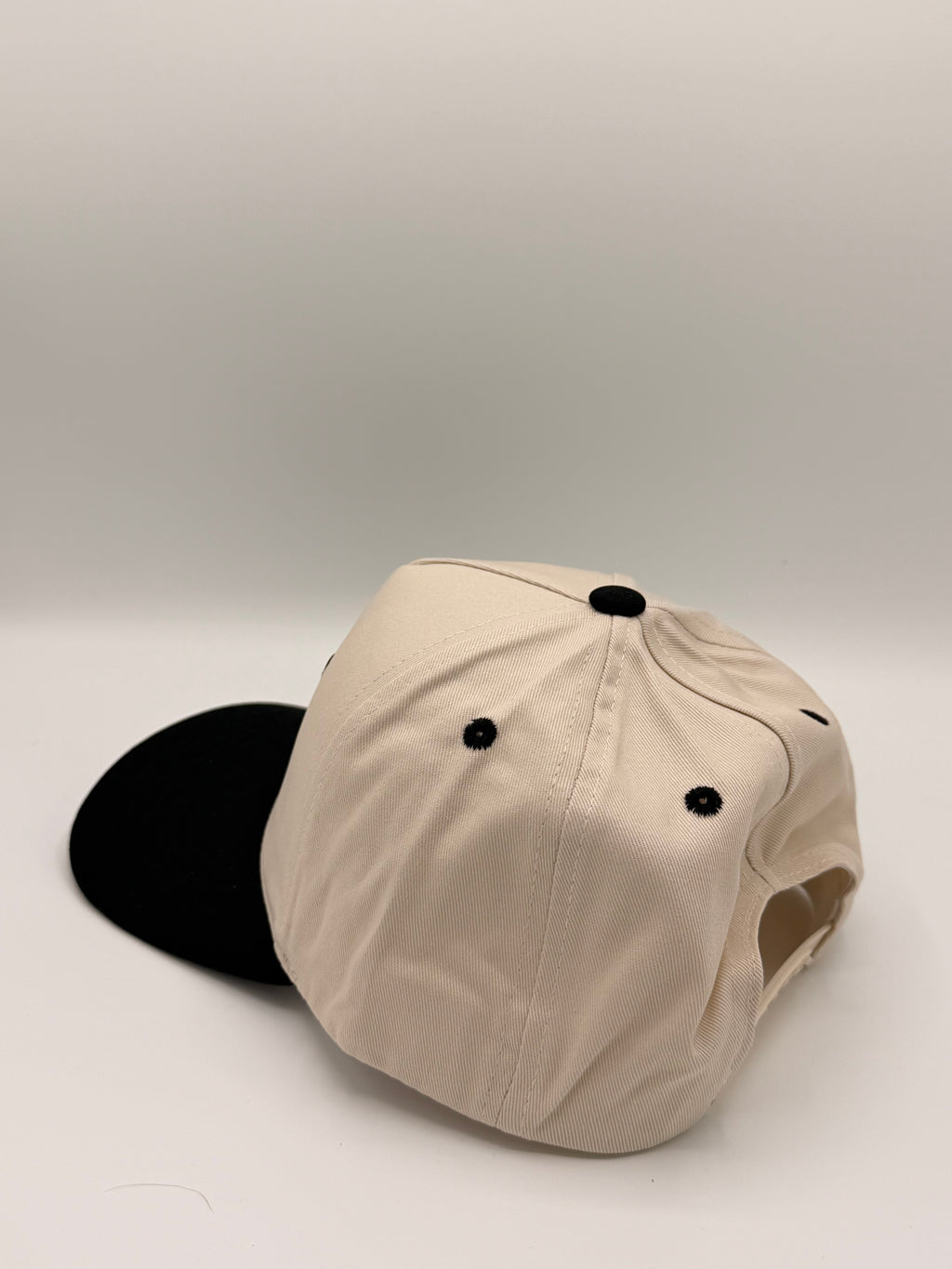 HAT | Dilly Dally - Beige/Black