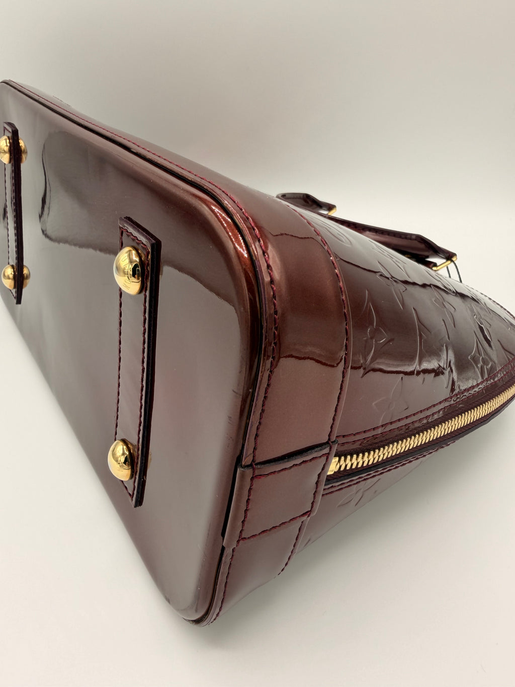 Louis Vuitton Monogram Vernis Alma [PM] in Amarante | Authenticated