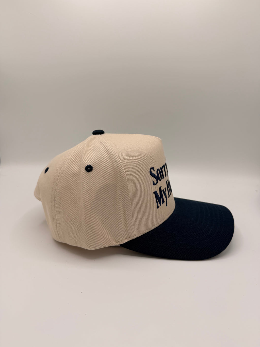 HAT | Sorry about my husband - Beige/Navy Blue
