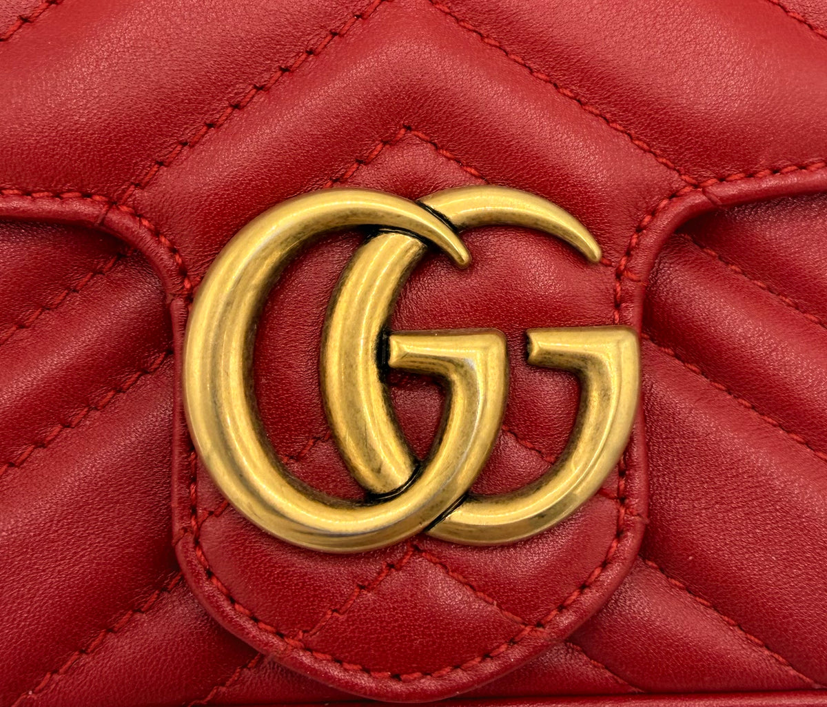 Gucci GG Marmont Super Mini Matelassé Leather Bag – Red
