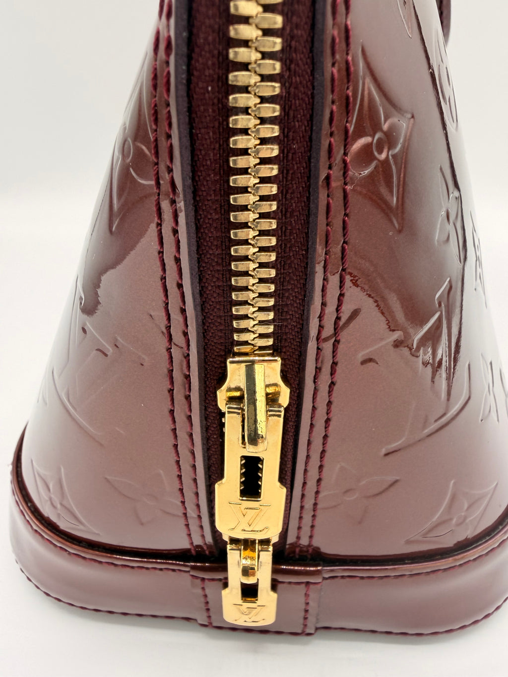 Louis Vuitton Monogram Vernis Alma [PM] in Amarante | Authenticated
