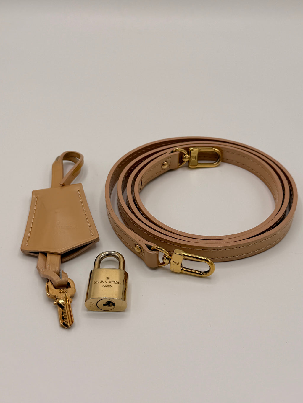 Louis Vuitton Alma BB Monogram Vernis Beige