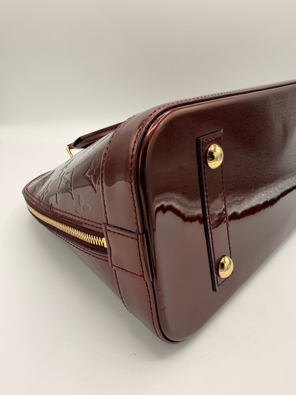 Louis Vuitton Monogram Vernis Alma [PM] in Amarante | Authenticated