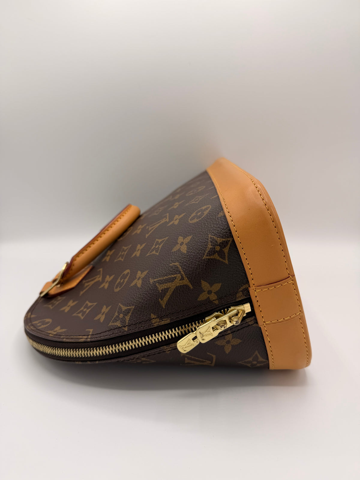 Louis Vuitton Monogram Alma PM | 2015